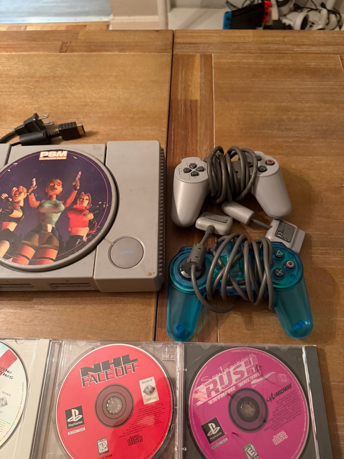 Sony PlayStation 1 Console with 2 Controllers Complete Tested With Lot Of Games