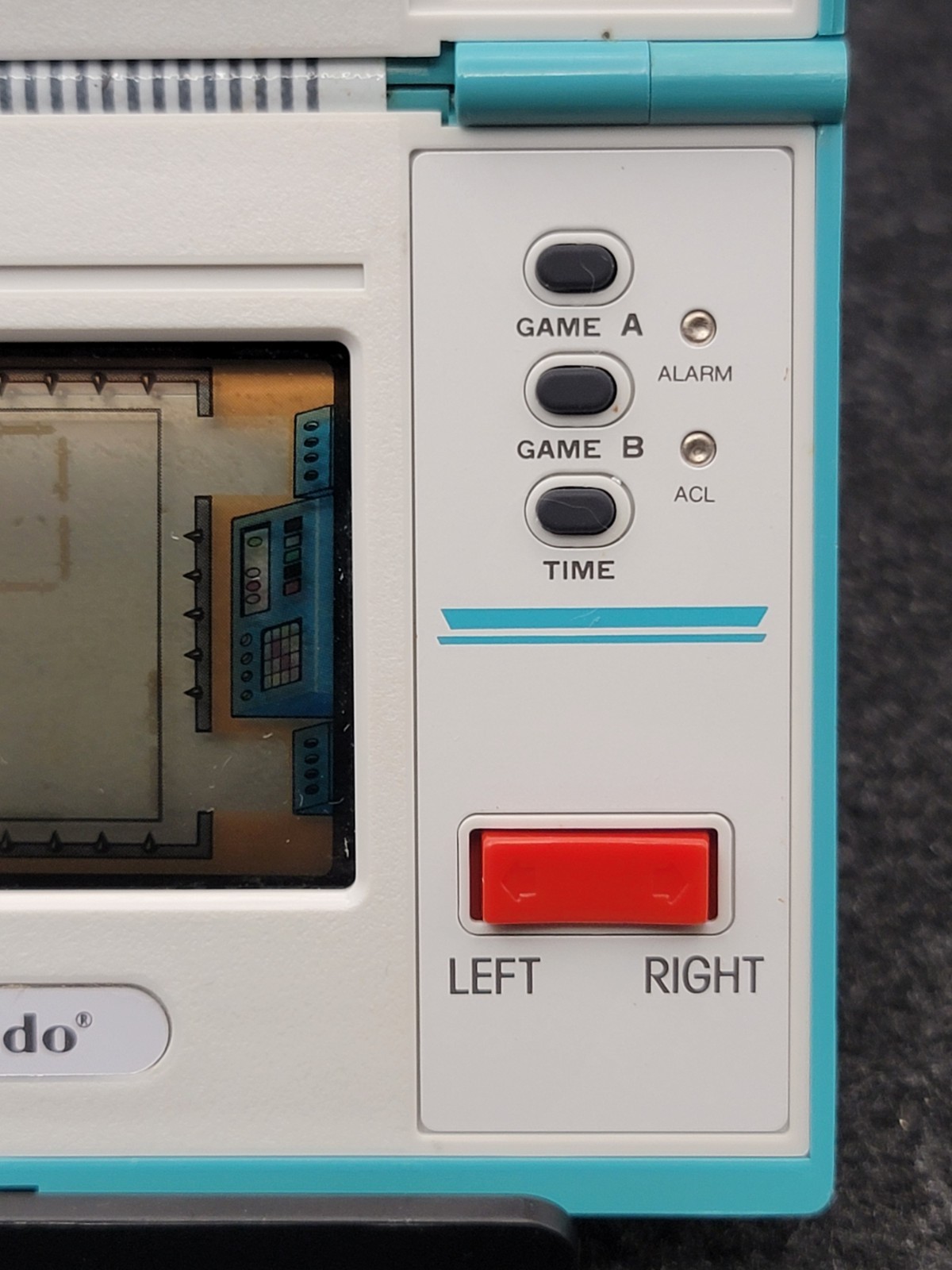 Game & Watch Nintendo Multi Screen Squish MG-61 W/ Fresh Batteries [Tested]