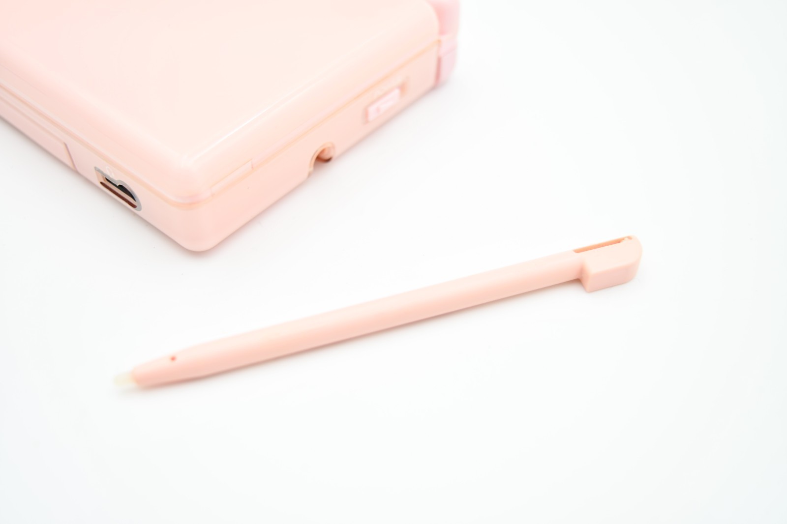 Nintendo DS Lite Handheld Game Console Pink USG-001 From Japan
