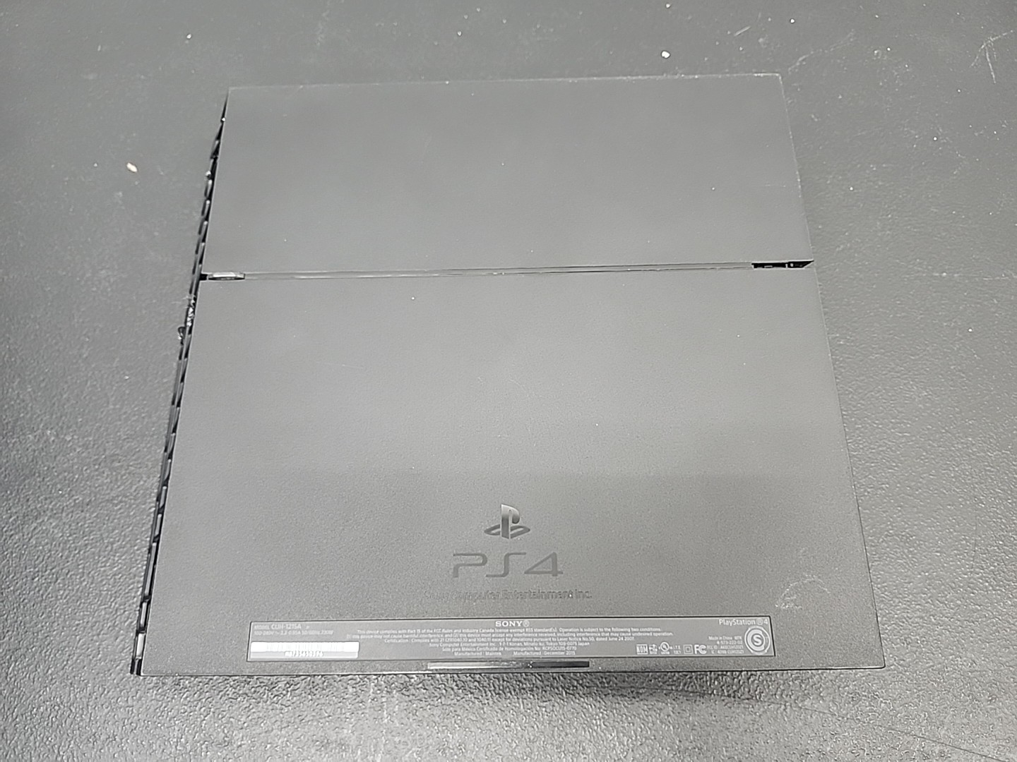 Sony PlayStation 4 CUH-1215A Console PS4, Tested And Working