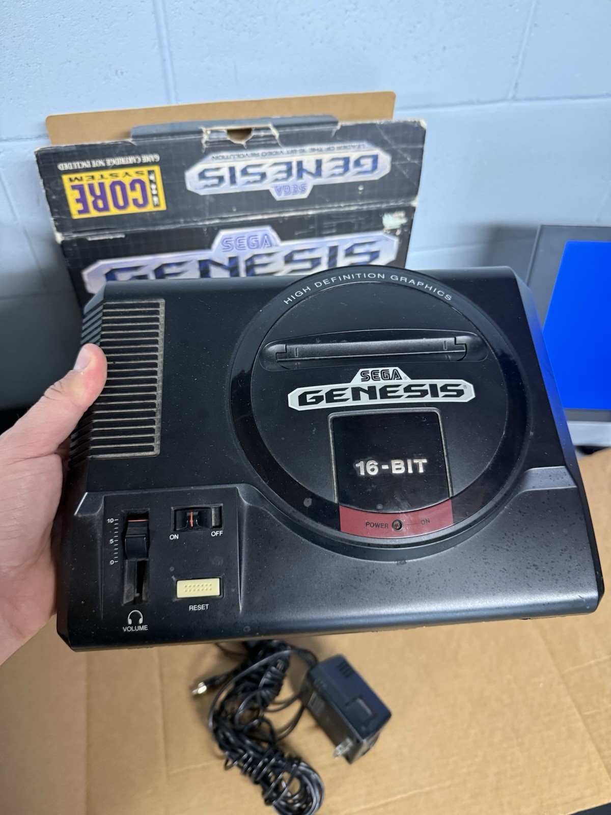 Original SEGA GENESIS Console model 1 core System with box FREE SHIPPING