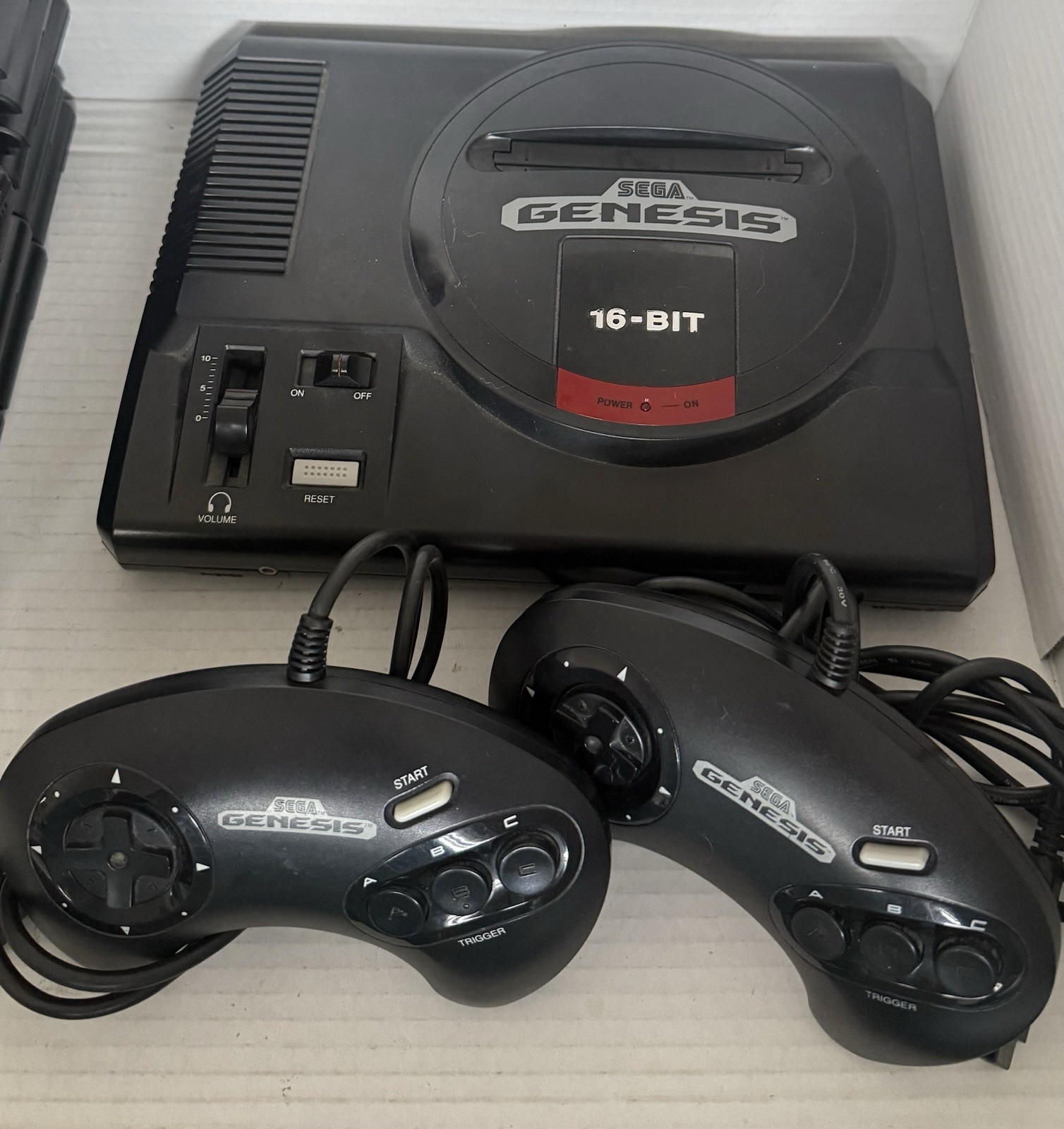 Sega Genesis Console (1601) w Power Cable, RF Switch, 2 OEM Controllers -Tested
