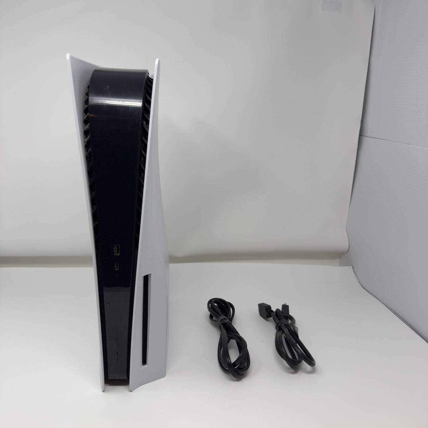 Sony PlayStation 5 Disc PS5 825GB White Console Gaming System CFI-1215A