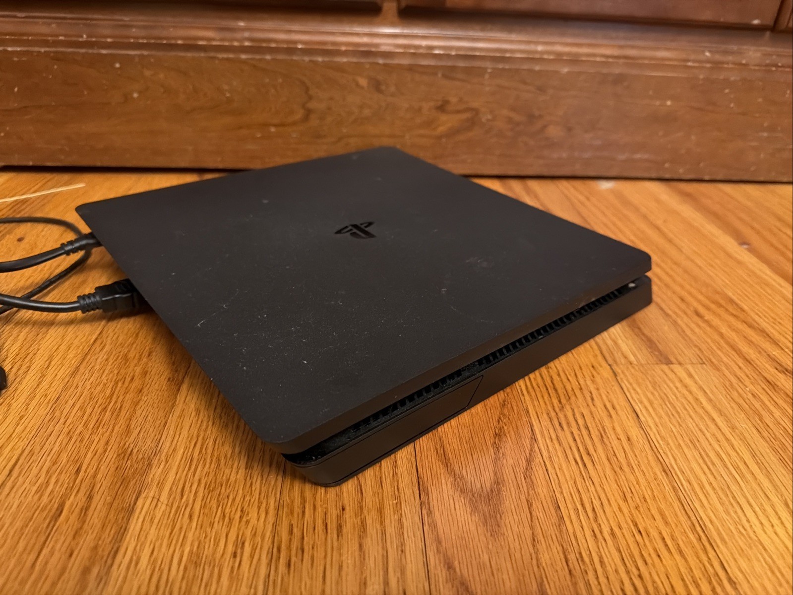 Sony PlayStation 4 Slim PS4 Console CUH-2115B Tested Working + GTA V