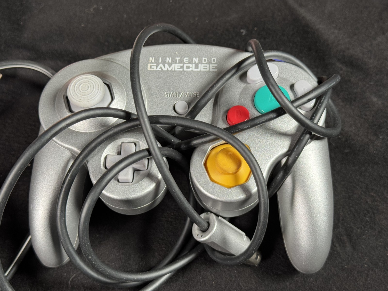 Metroid Prime Bundle Platinum Nintendo GameCube Box Sleeve Console w/ Controller