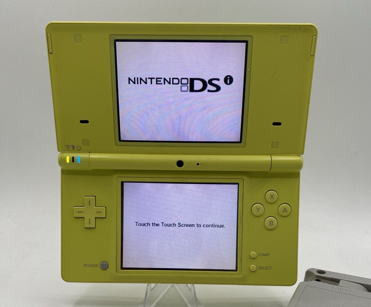 Nintendo DSi Yellow Console Bundle w/ Charger & 16GB SD Card