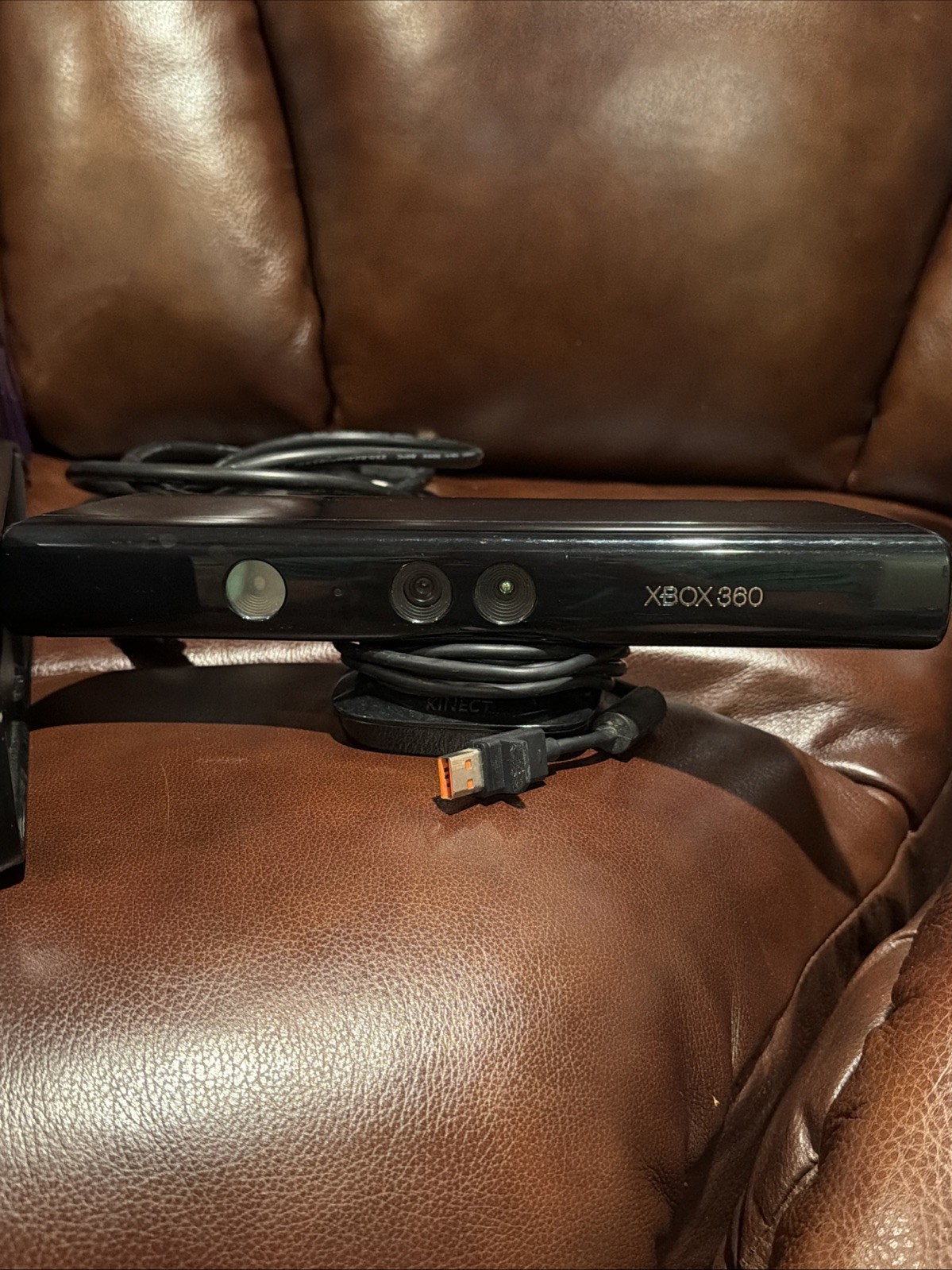 Microsoft Xbox 360 Kinect 250GB Glossy Black CIB. Cords, Sensor, Game Bundle