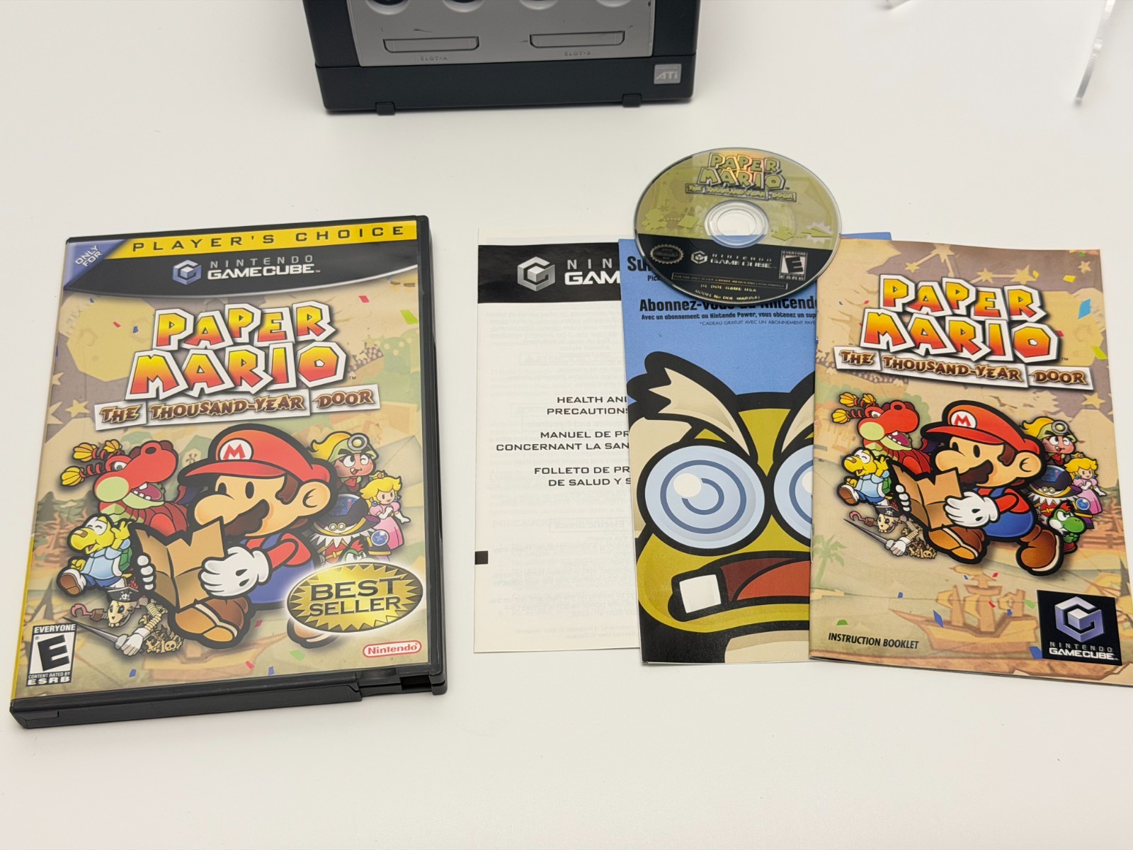 Nintendo GameCube System Jet/Black Bundle w/Paper Mario * Tested *