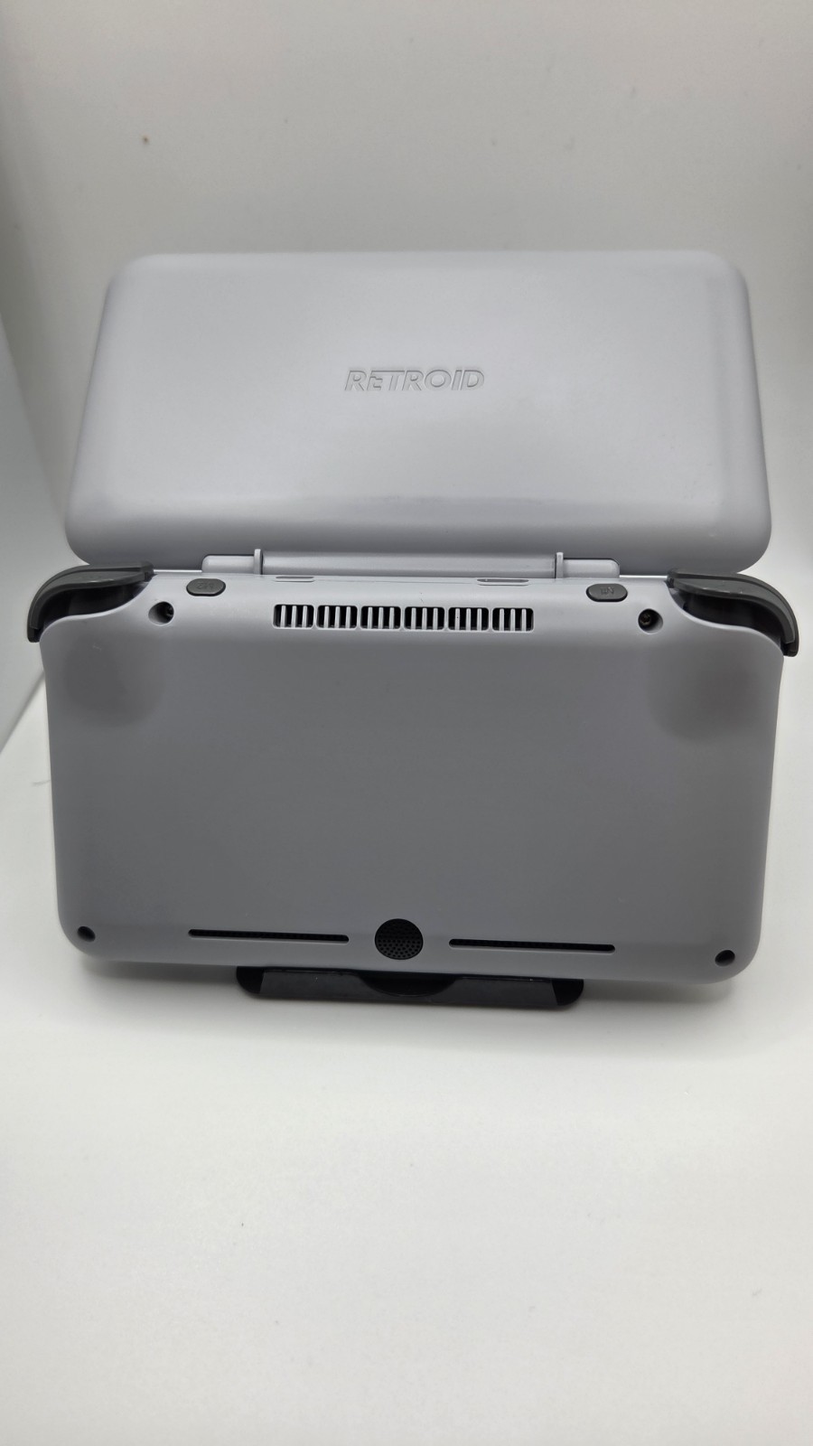 Retroid Pocket Flip 128GB Handheld Console – 16BitUS