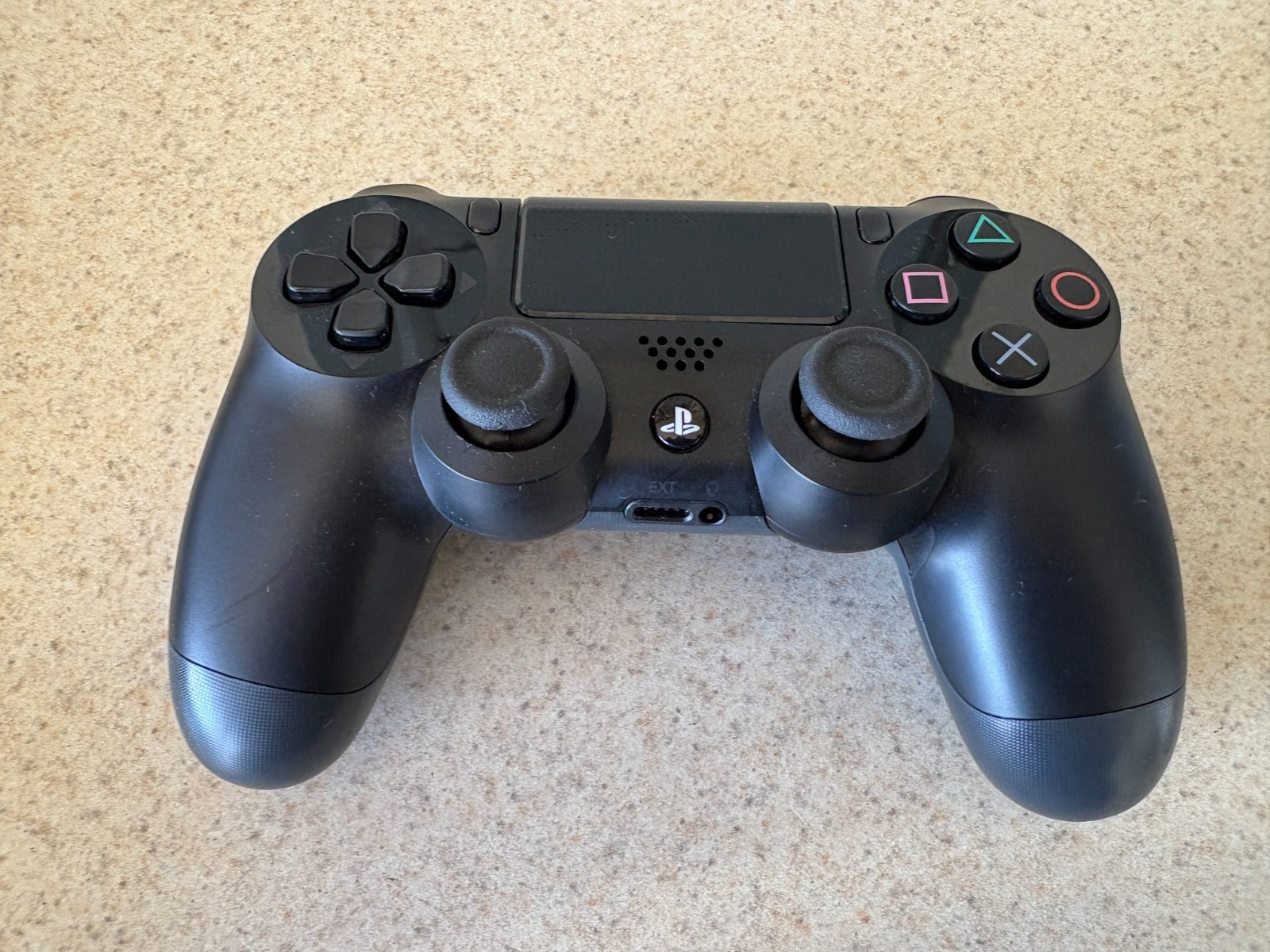 Playstation 4 PS4 Console 500 GB Bundle CUH-1215A, Controller, Firmware 10.00