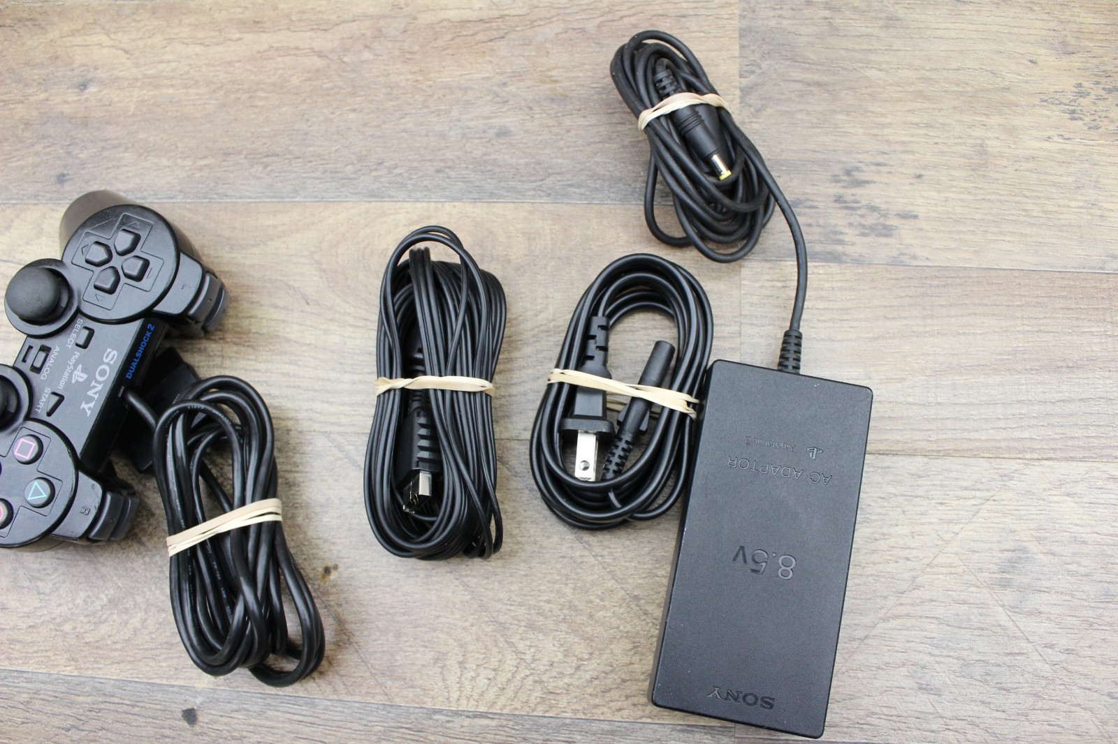 PlayStation 2 Slim Console W/Cords & One Controller PS2 Model SCPH-77001 TESTED