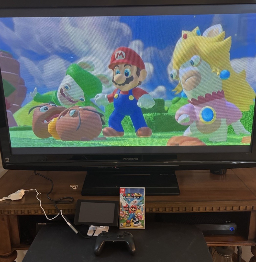Nintendo Switch HAC-001 Console Mario Game Bundle + Pro Controller Cords Tested.