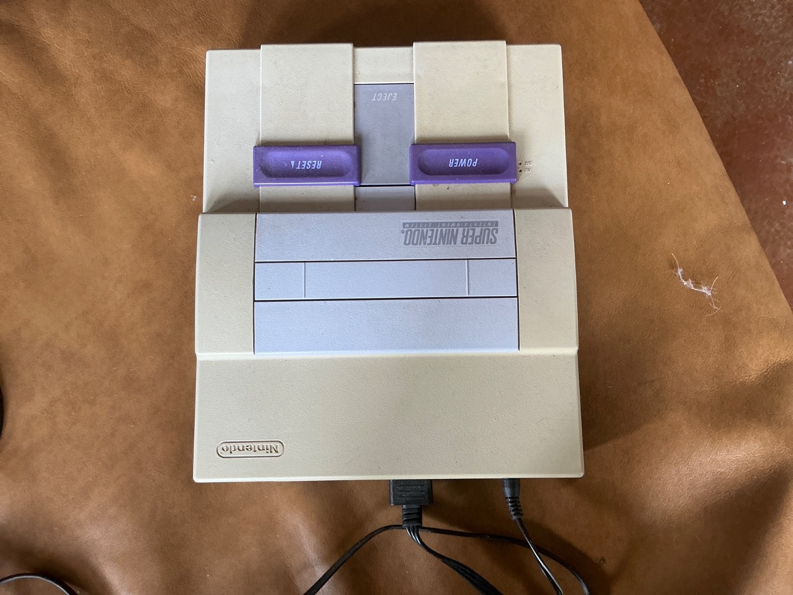 Super Nintendo entertainment system 1990 used with games, connectivity to new tv