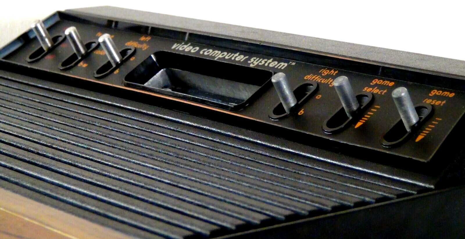VINTAGE ATARI COMPUTER VIDEO SYSTEM MODEL CX-2600U