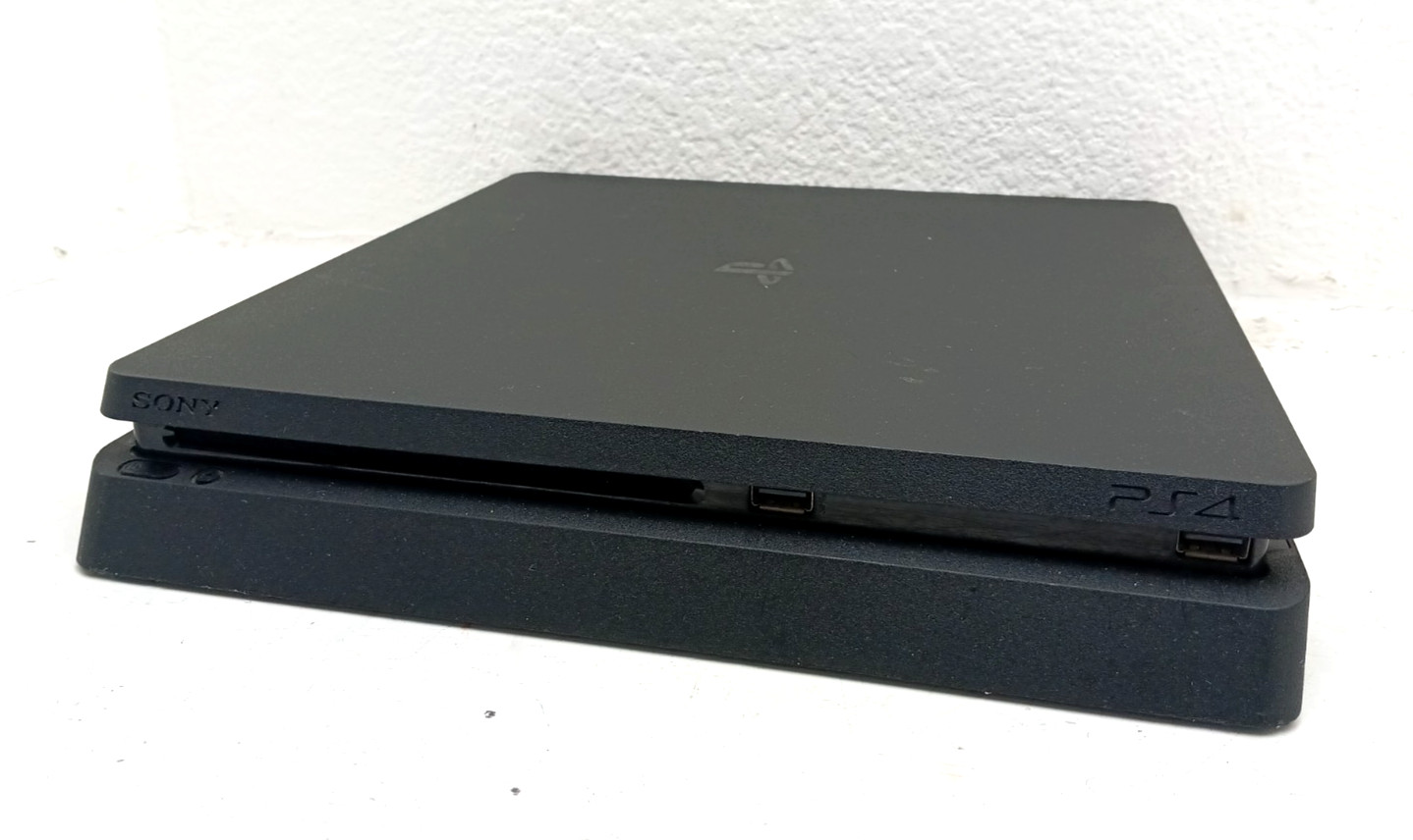 sony playstation 4 slim 500GB console only – Tested ” in safe mode”