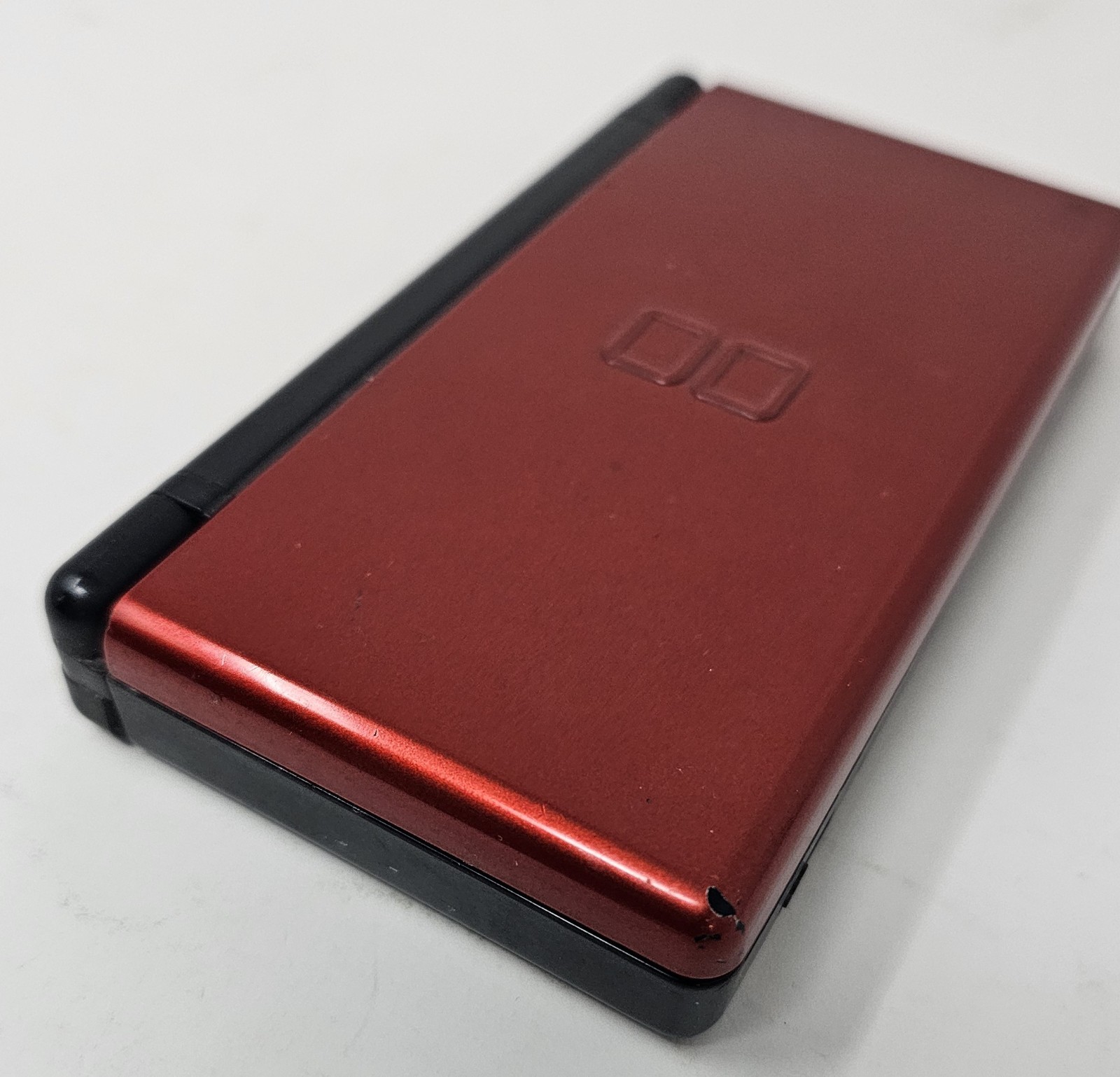 Nintendo DS Lite Handheld Game Console USG-001 Black/Red Charger, Stylus & Game