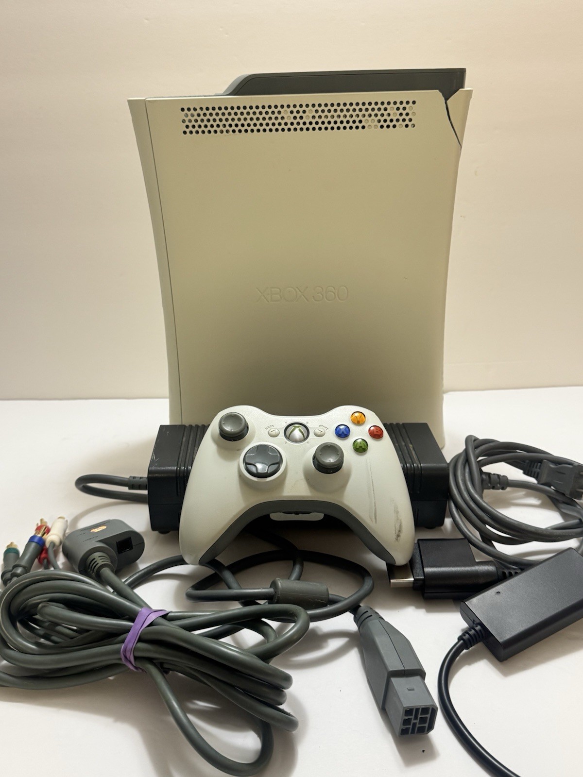 Microsoft Xbox 360 60GB Console w Controller/Cables, Check Photos