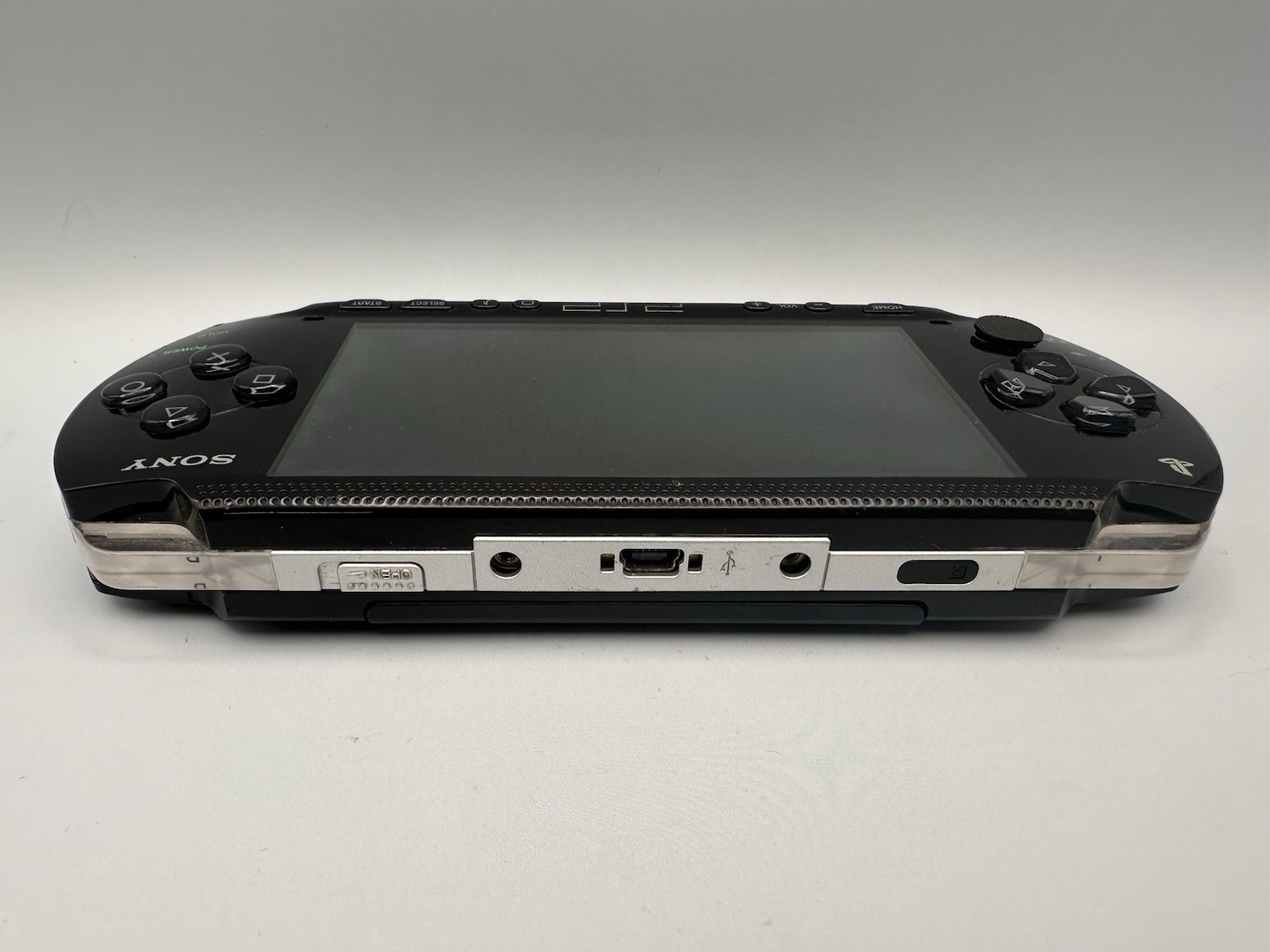 Sony PSP 1000 Black with new battery and charger – Tested, working, clean