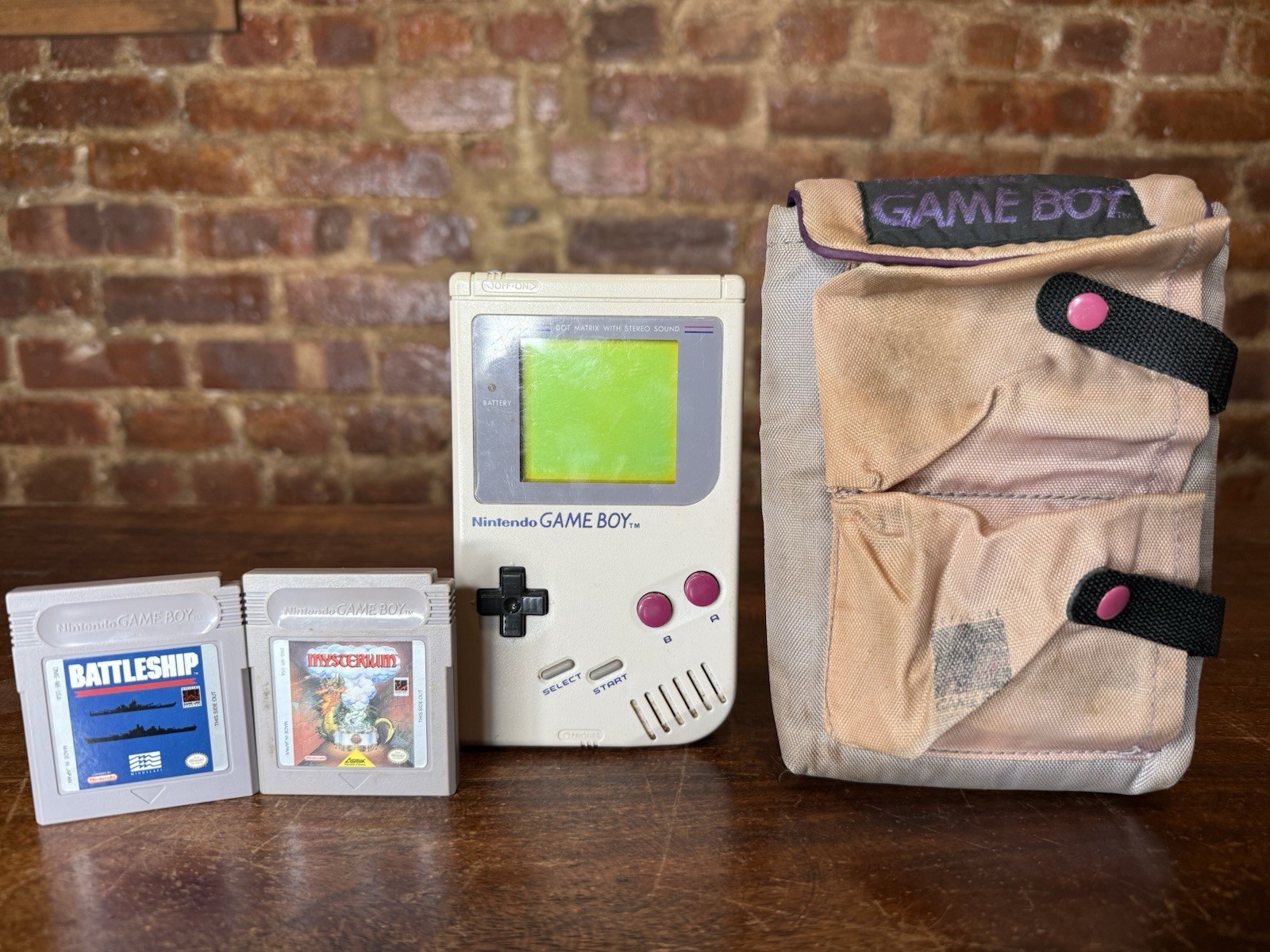 Nintendo Game Boy Original DMG-01 With Mysterium & Battleship AND Carrying Pouch