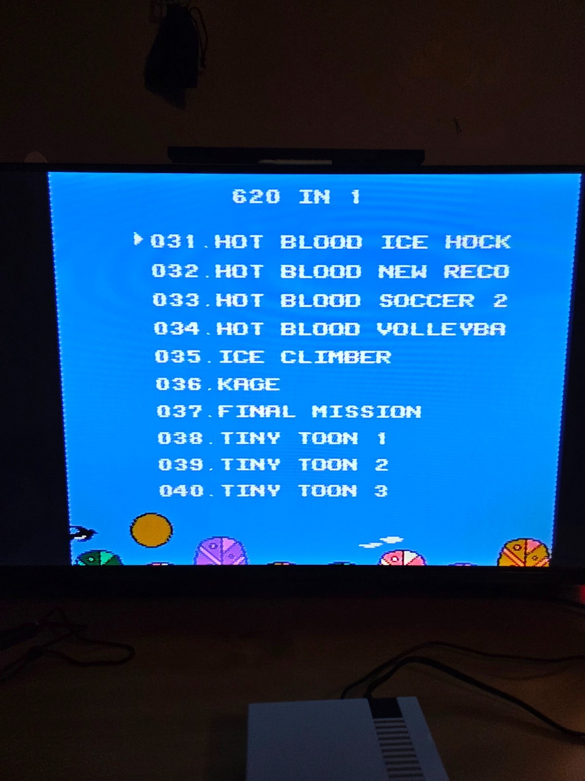 Nintendo Entertainment System Video Game Mini Console Built-In 620 Classic Games