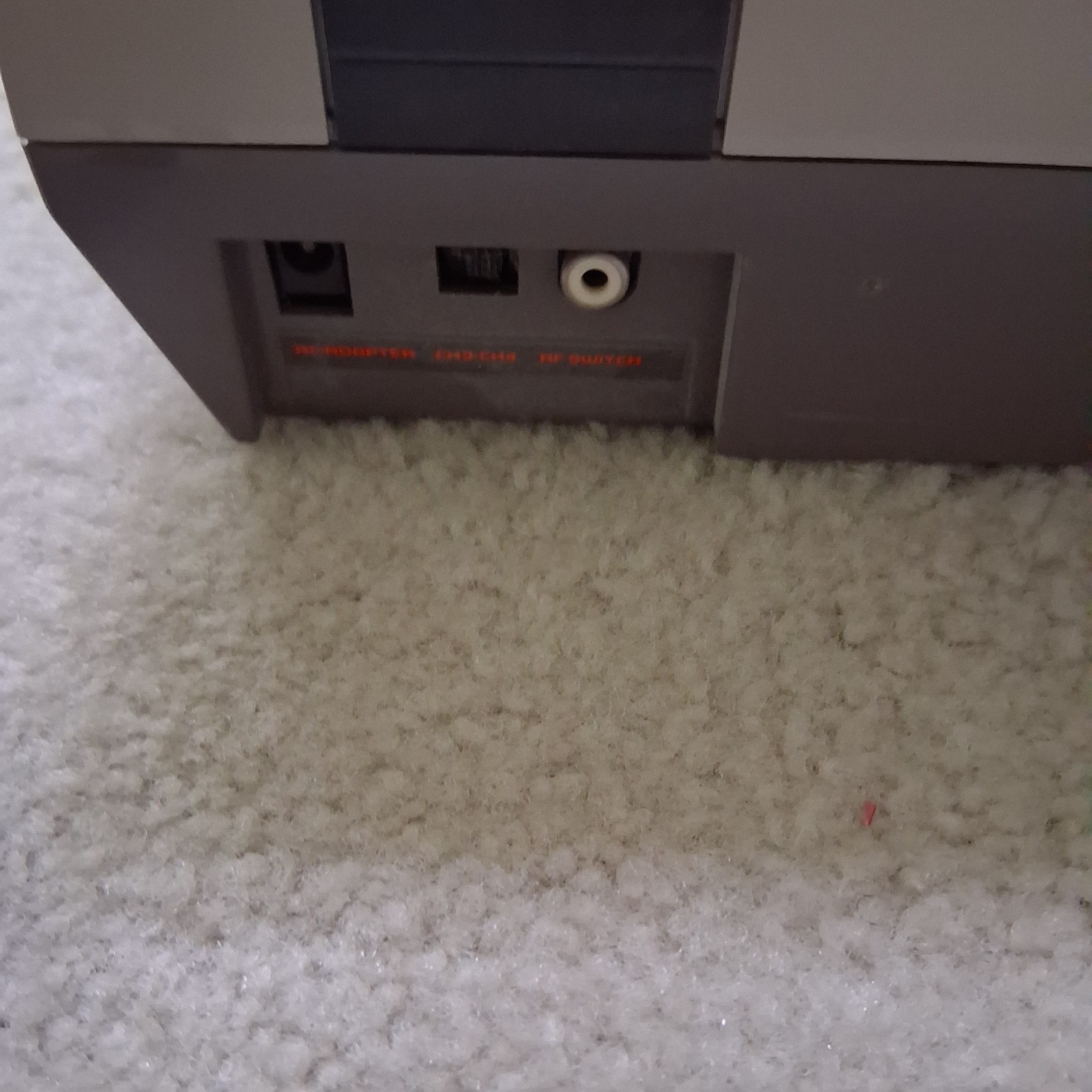 Original Nintendo NES Console Bundle (NES-001) Retro Gaming 2 Controllers Game