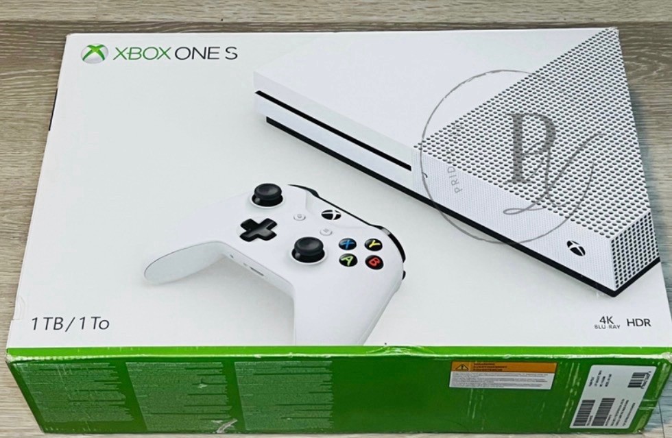 Microsoft Xbox One S 1TB Console Bundle – White