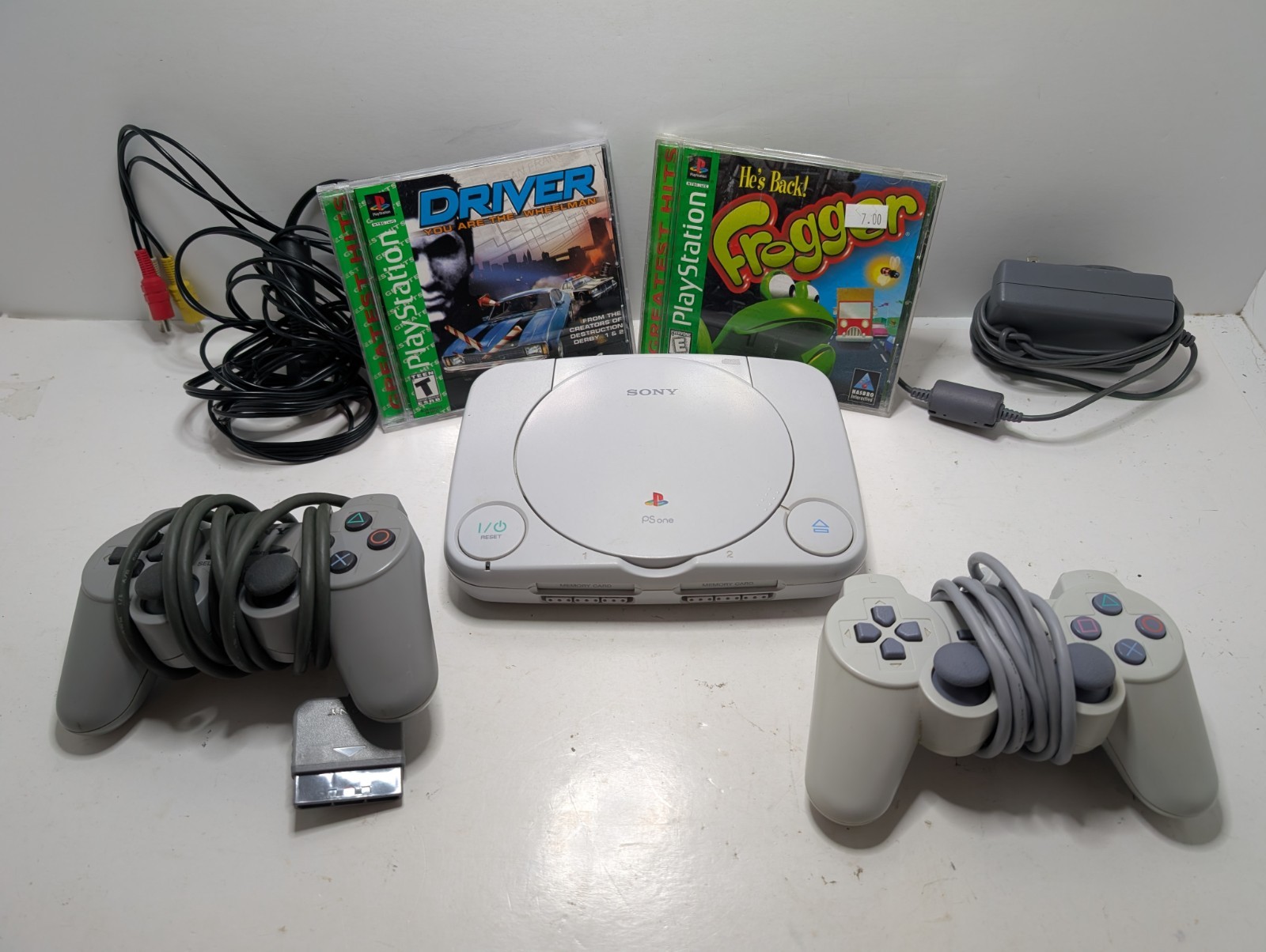 Sony Playstation PS One Video Game Console White Bundle Games Controllers Tested