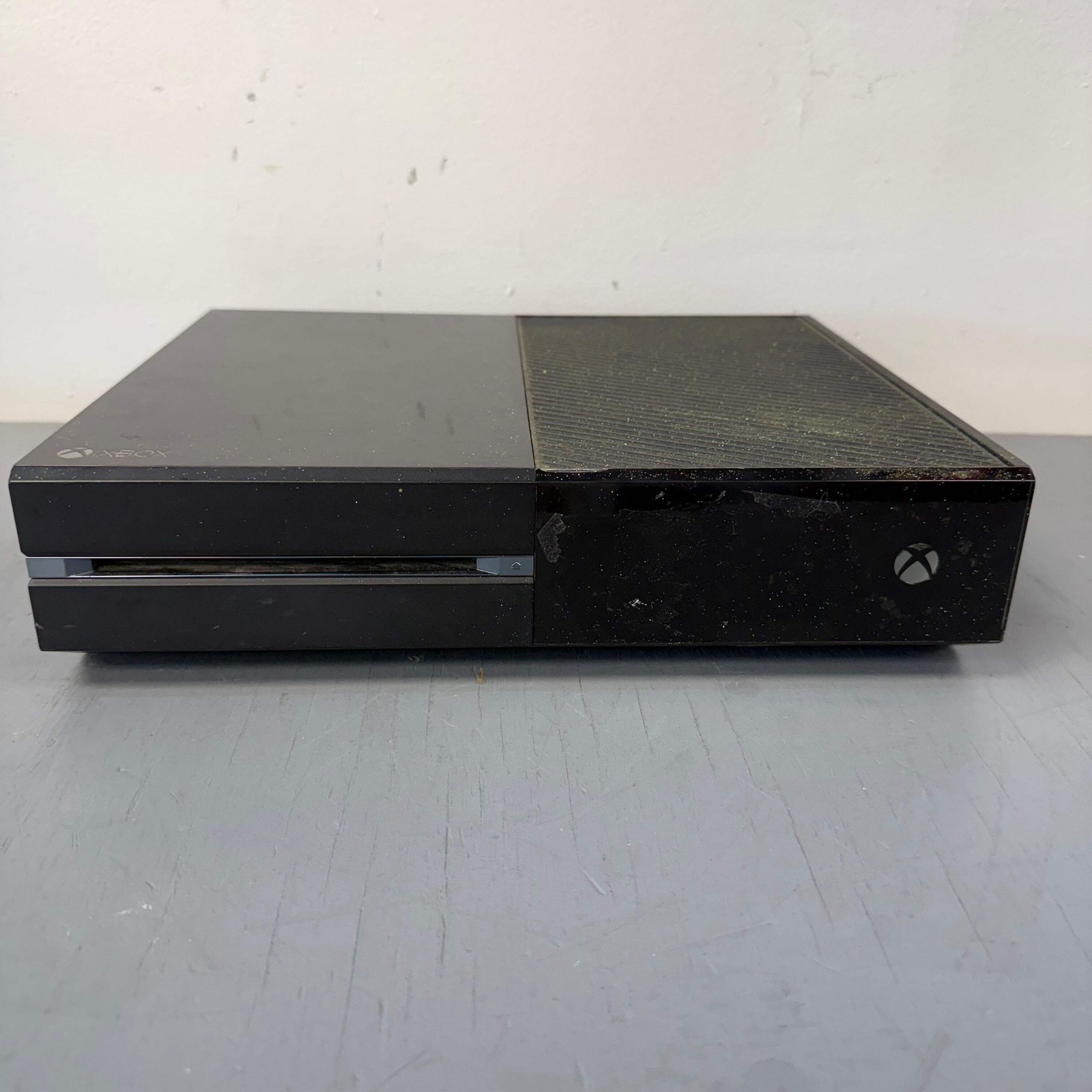 Microsoft Xbox One 500GB Console Gaming System Only Black 1540