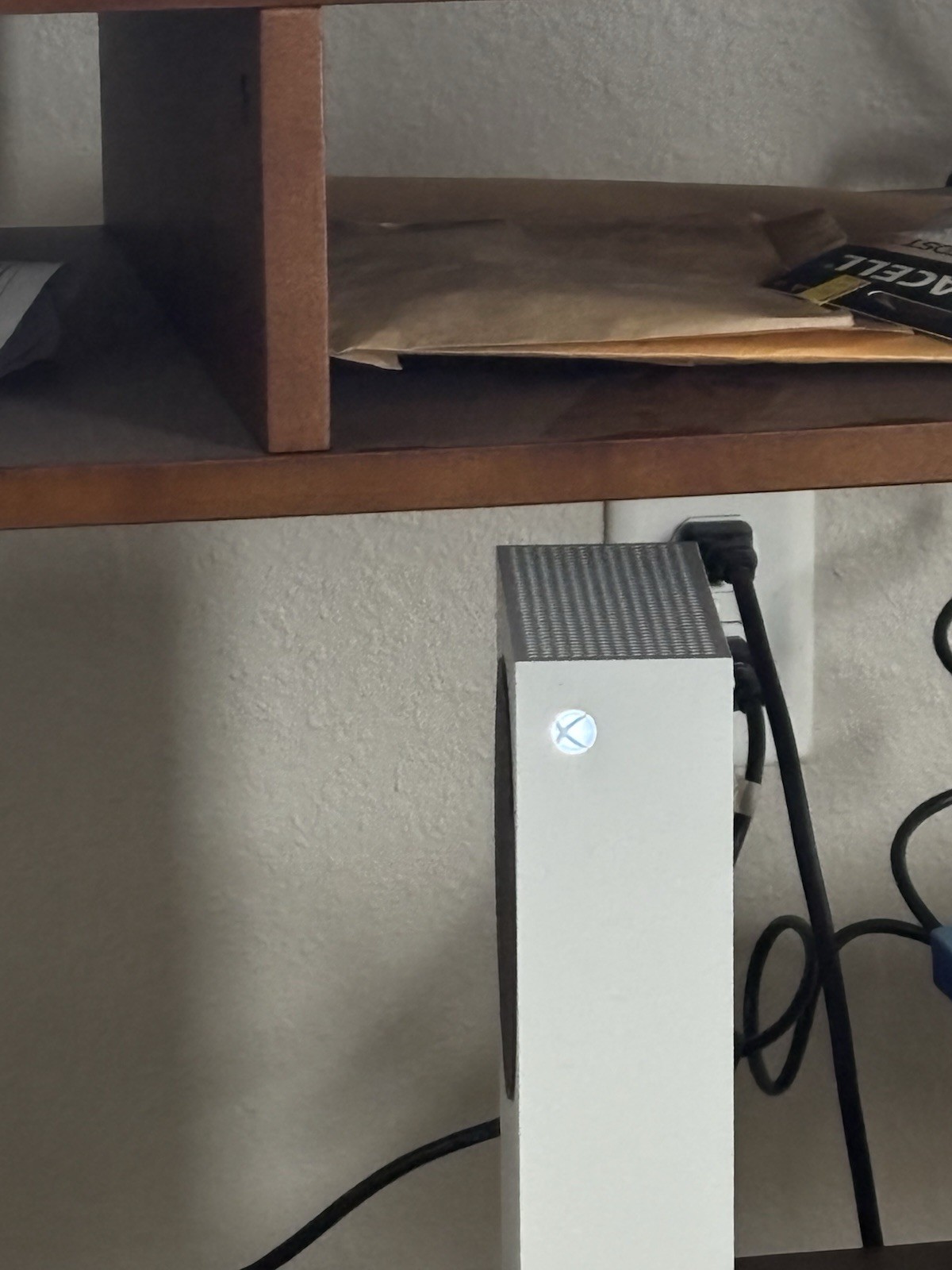 Microsoft Xbox Series S White Console Wi-Fi Capability with Wireless Controller