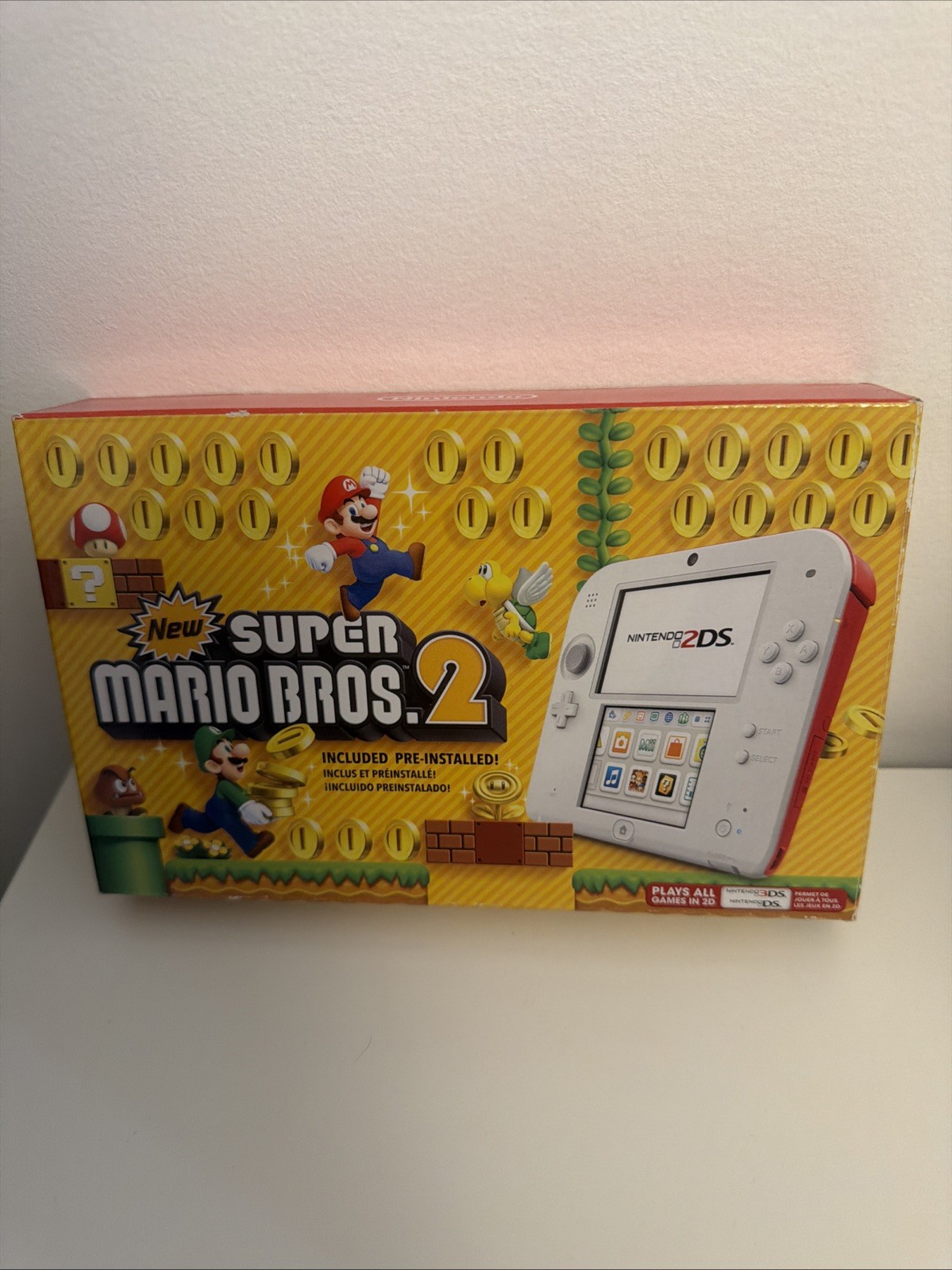 Nintendo 2DS Super Mario Bros. 2 Console Bundle – Scarlet Red Brand New