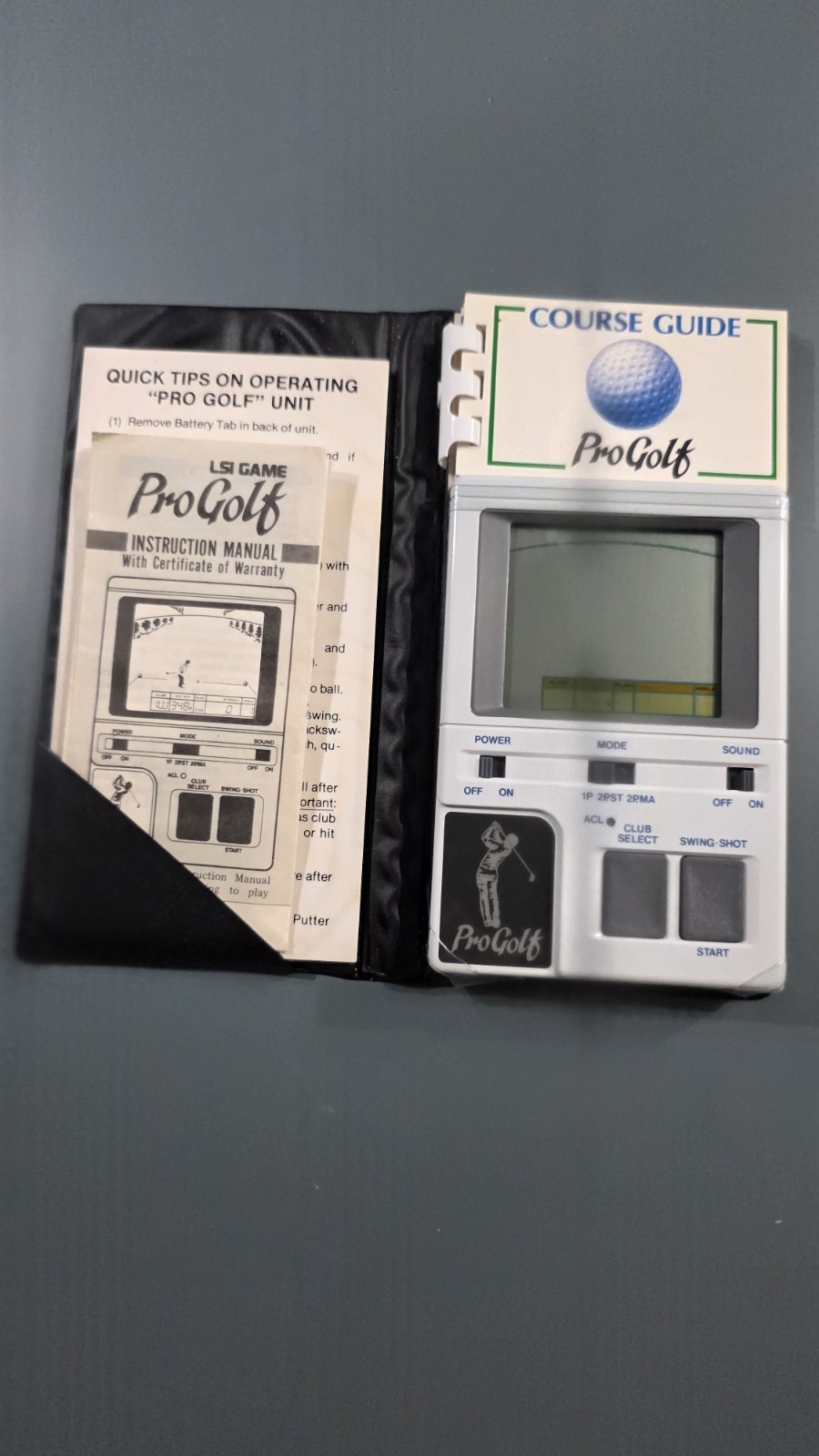 Bandai LSI Game Pro Golf 1984 – Vintage Handheld – Complete w/ Case & Manuals