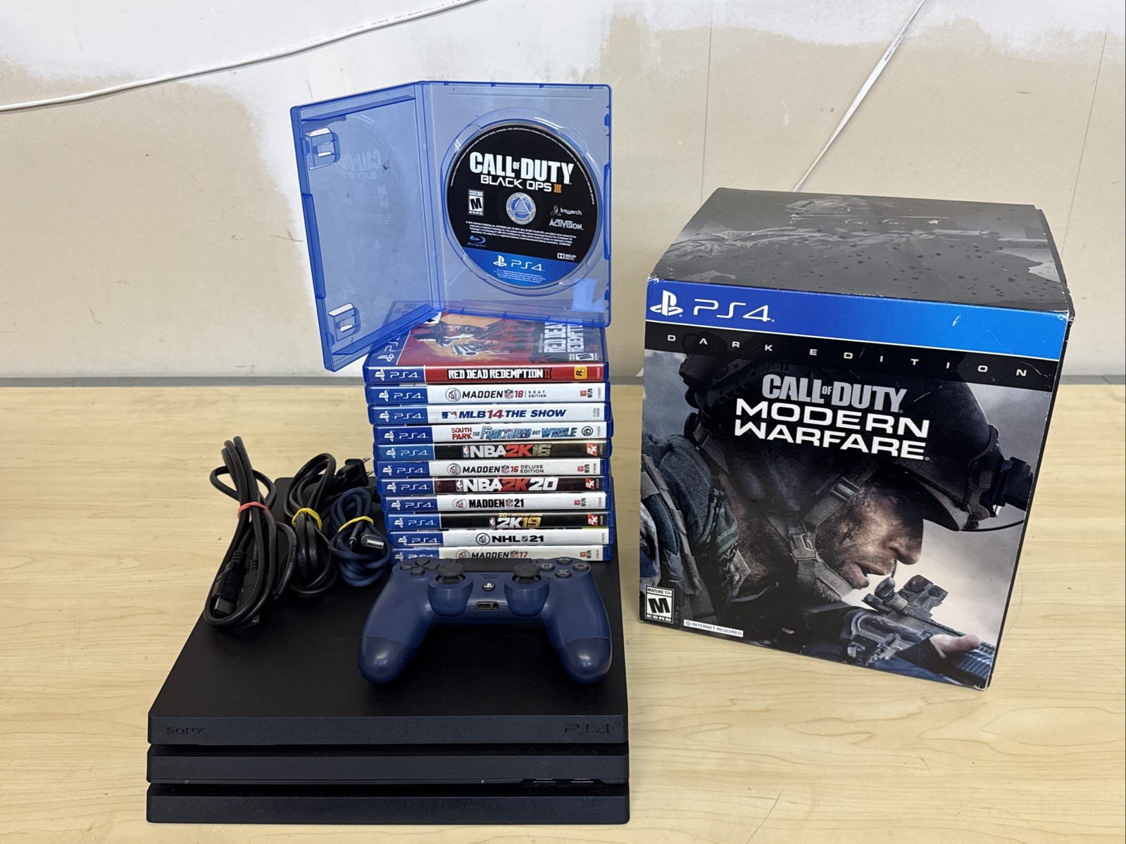 PS4 Pro 1TB Bundle Controller Cords 12 Games COD Goggles
