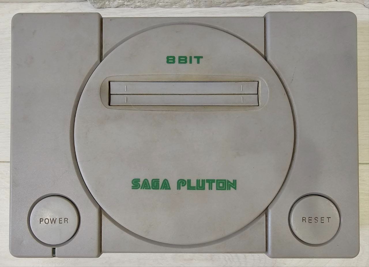 Vintage Retro 1990s Game Console 8 bit Saga Pluton Video Game Console for repair