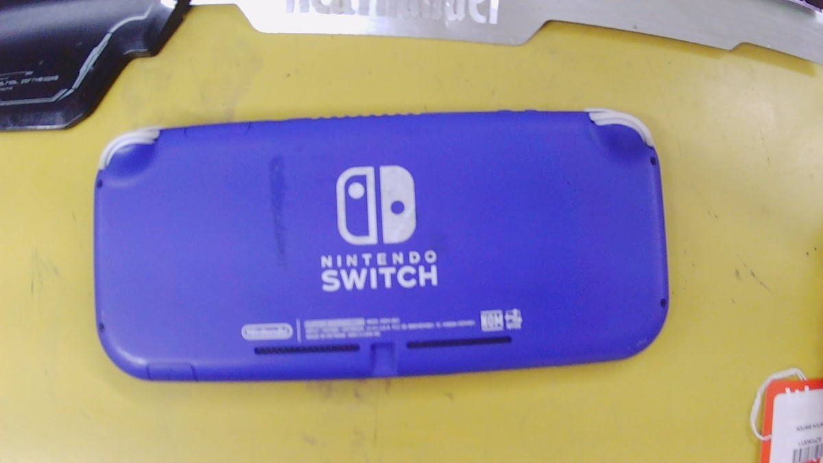 NINTENDO SWITCH LITE HANDHELD – HDH-001 (EZP060011)