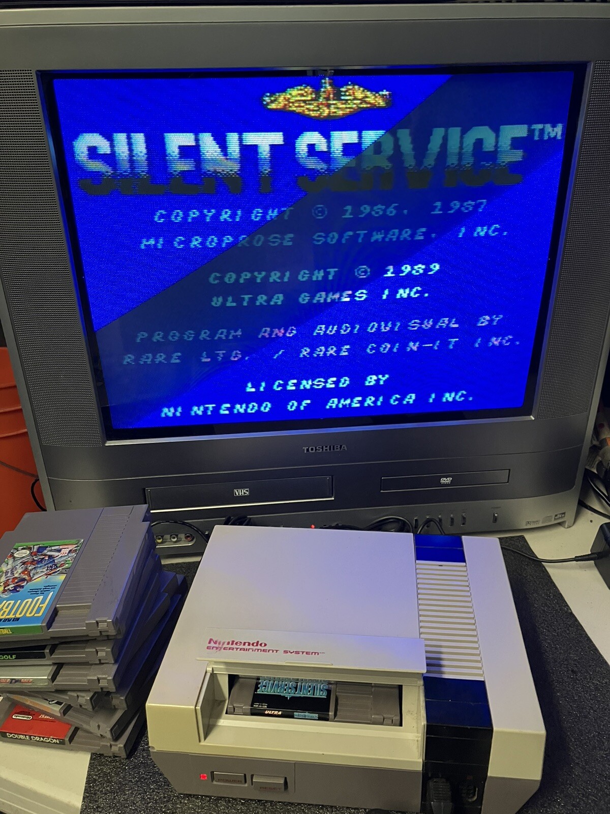 Nintendo NES Console System Bundle 10 Games 2 Controllers NEW PINS Mario Icarus