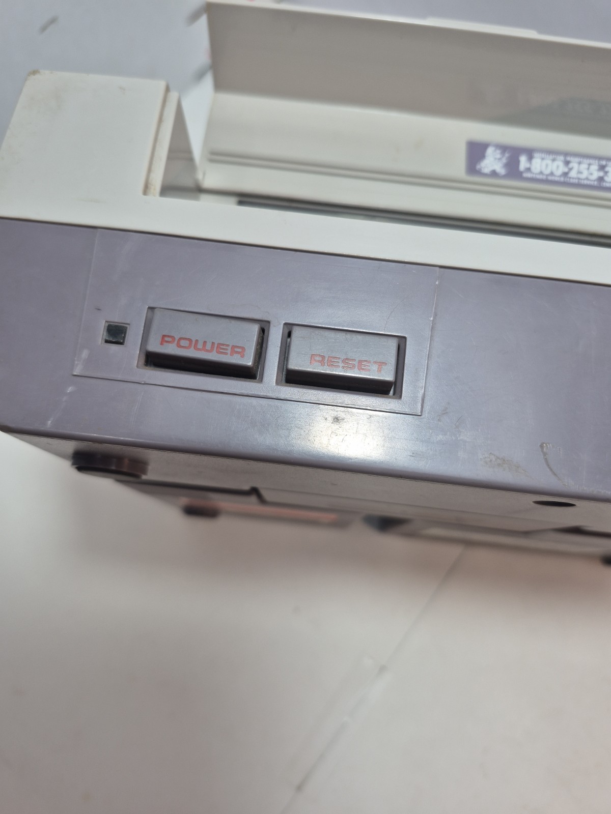 NES Nintendo System NES-001 Game Console For Parts Or Repair Red Blinking Light