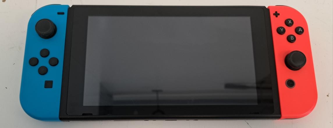 NINTENDO SWITCH HANDHELD – HAC-001 (P10021551)