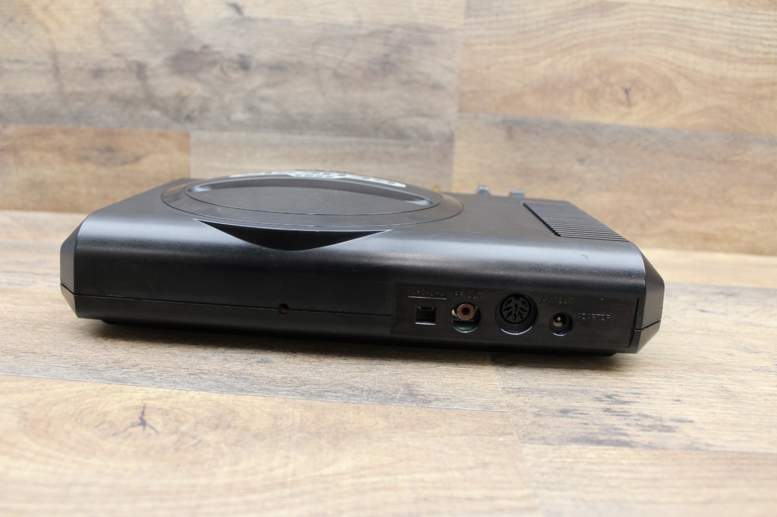 Sega Genesis Model 1601 – Tested Console Only VA7 Model TMSS
