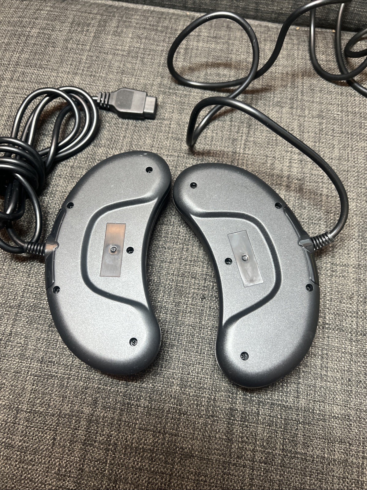 AtGames Sega Genesis Classic controllers
