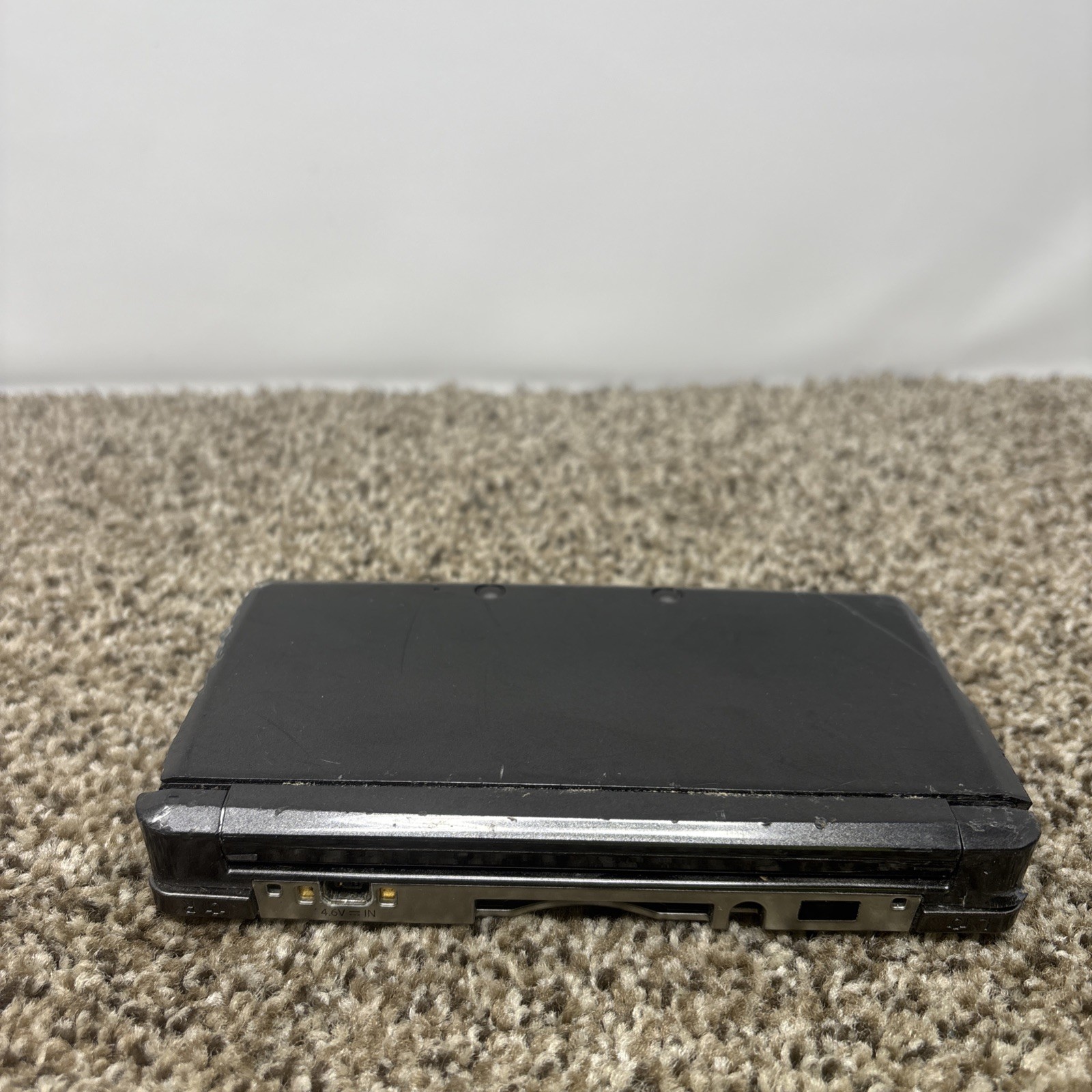Nintendo 3DS Cosmo Black System – For Parts Or Repair