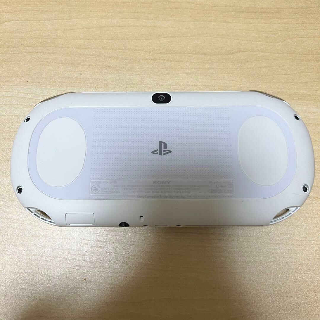 ​​PlayStation PS Vita PCH-2000 ZA12 Wi-Fi model White Game Console
