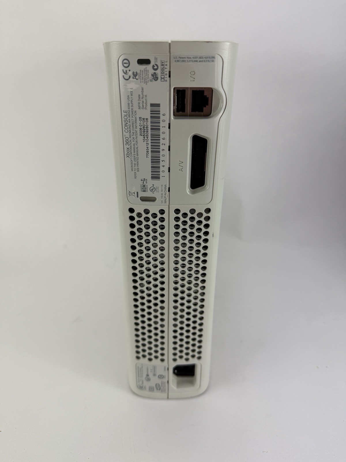 Microsoft XBOX 360 Modern Warfare 2 Console For Parts or Repair MW2 Edition READ