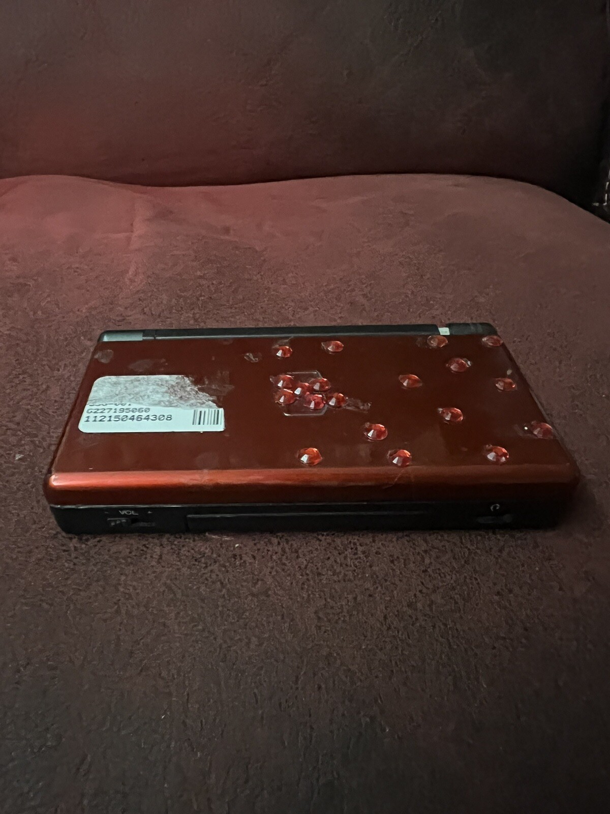 Nintendo DS Lite Crimson Loose Hinge System – Red/Black – Charger Included