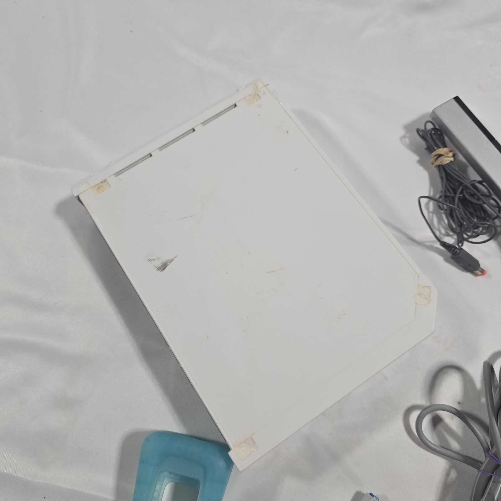Nintendo Wii White Console Gamecube Compatible RVL-001 USA Bundle Lot