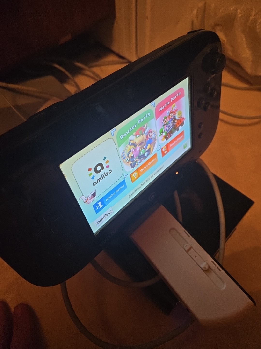 Nintendo Wii U Console Black 32GB Gamepad Bundle W/Cords Mario Party 10 TESTED