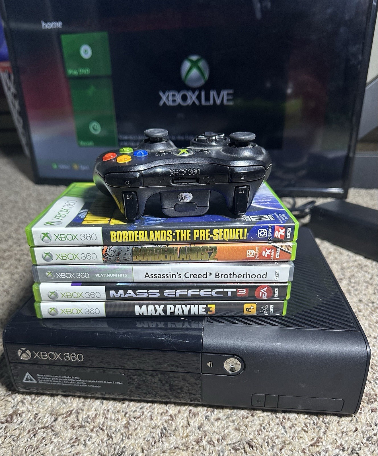 Microsoft Xbox 360 E 4GB Console Bundle 5 Games Black Wired Controller Tested