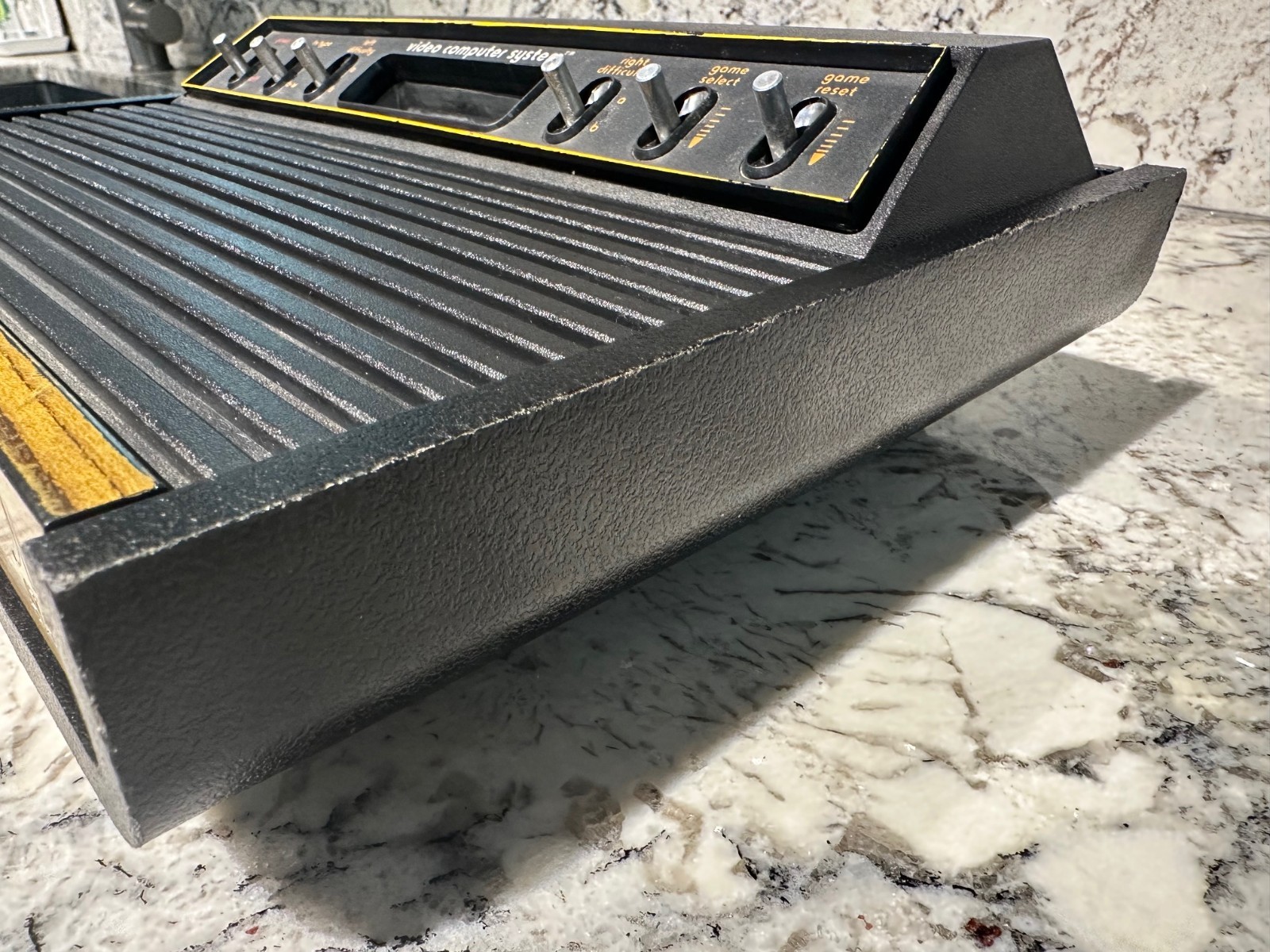 ATARI CX2600 ‘Heavy Sixer’ Six Switch Console Early F Series Sunnyvale CA. RARE
