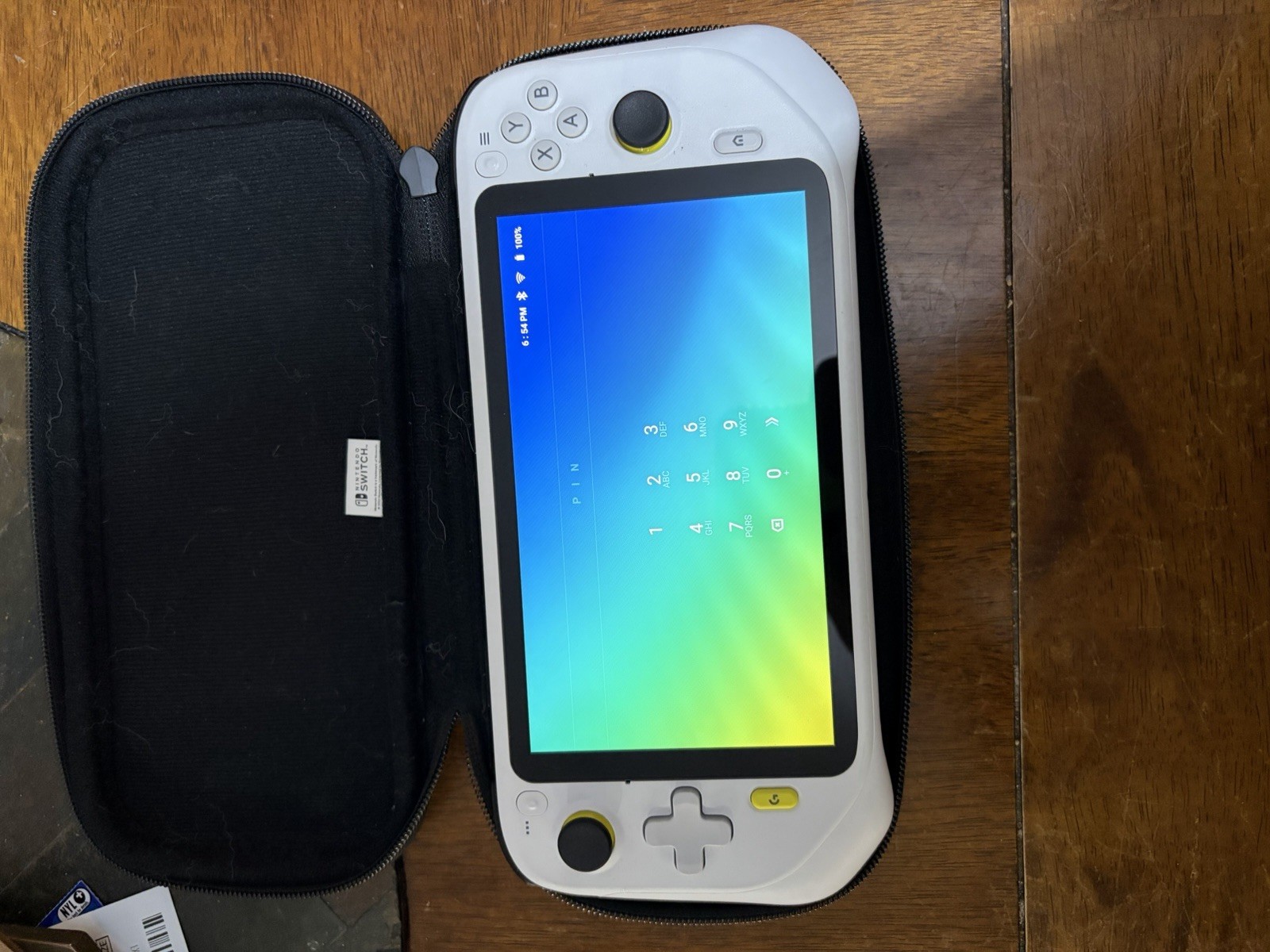 Logitech G CLOUD 64GB Handheld Console – White