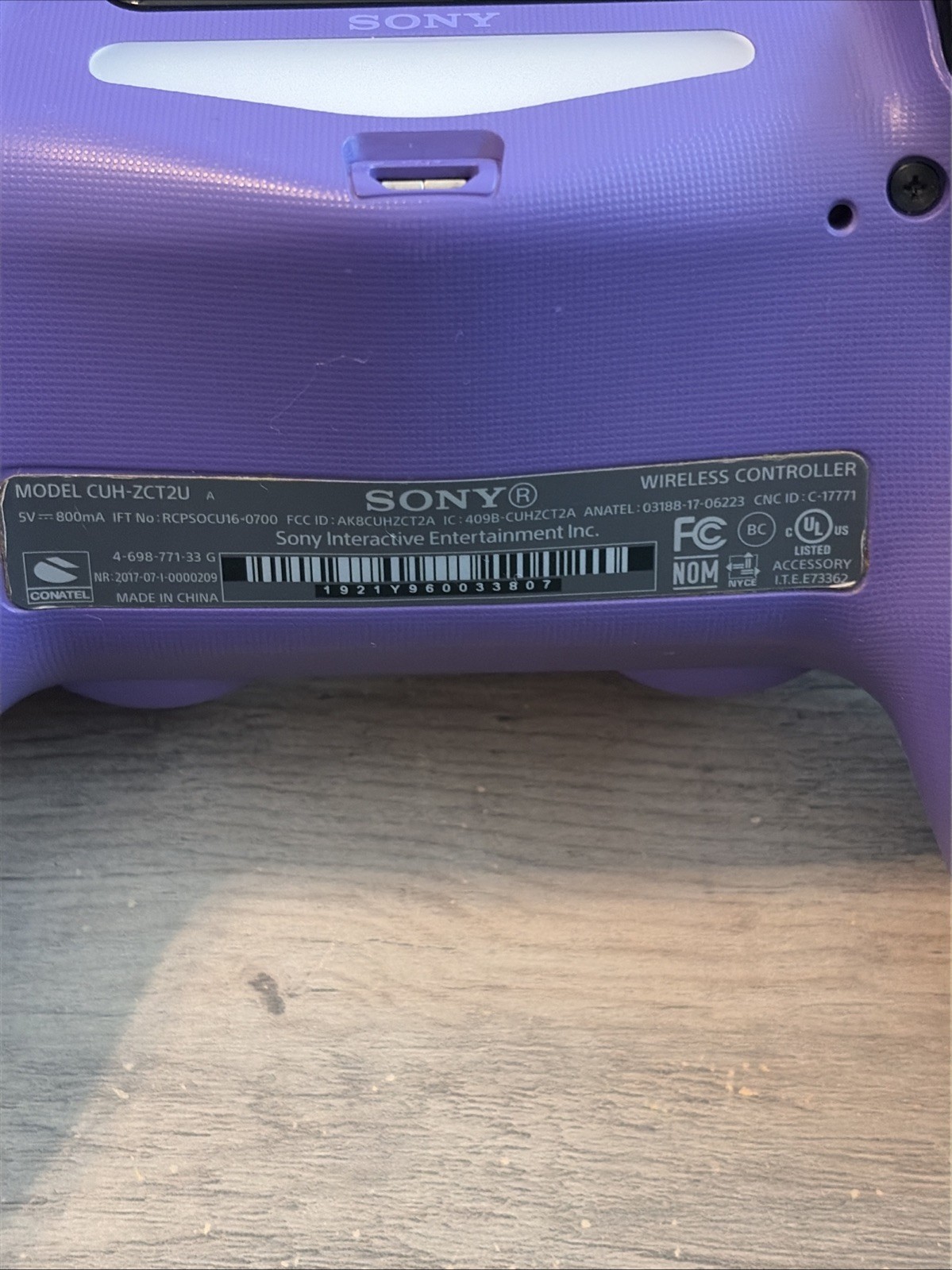 Sony PlayStation 4 | 2 Controllers | 500GB | CUH-1215A | Cables