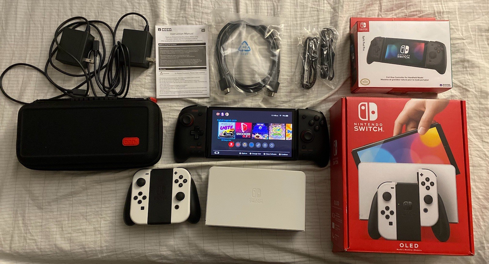 Nintendo Switch Oled Bundle Console Lot ~ Split Pad Pro ~ Case ~ Xtra AC Adapter